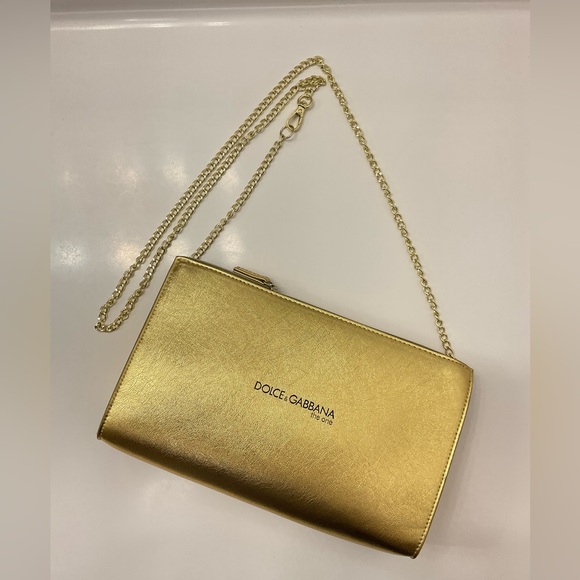 NIP Dolce & Gabbana GWP Gold Chain Clutch - Picture 3 of 12